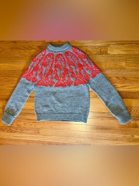 VIRAL Fish Girl Era Oversized Fair isle Grey and Red Wool Crewneck